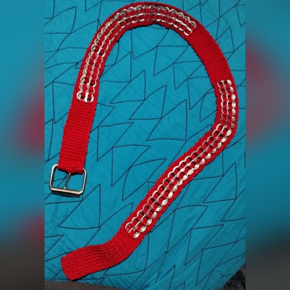 Handmade Upcycled Pull-Tab Soda Belt Red measures approx 40" single layer tabs - Picture 10 of 13